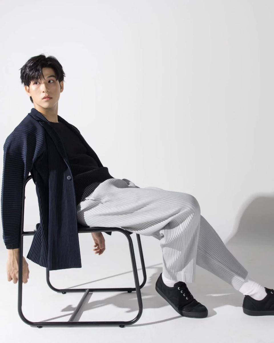 outfit soft boy ala Sky Wongravee (instagram.com/skywongravee)
