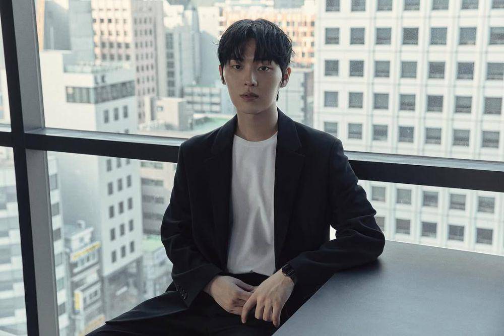 Choi Hyun Wook (instagram.com/_choiiii__)