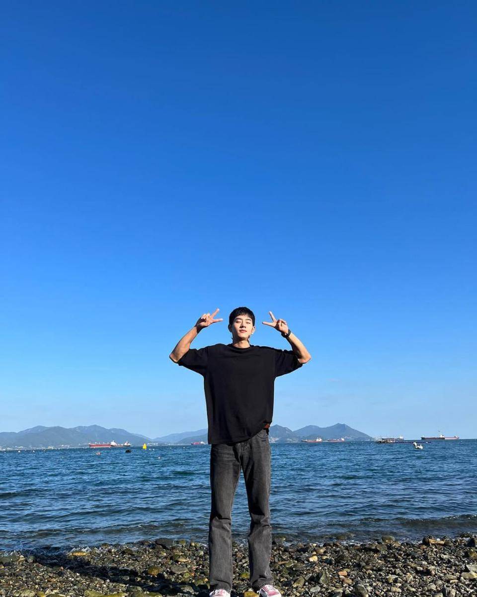 Lee Seung Woo (instagram.com/eeesngwoo)