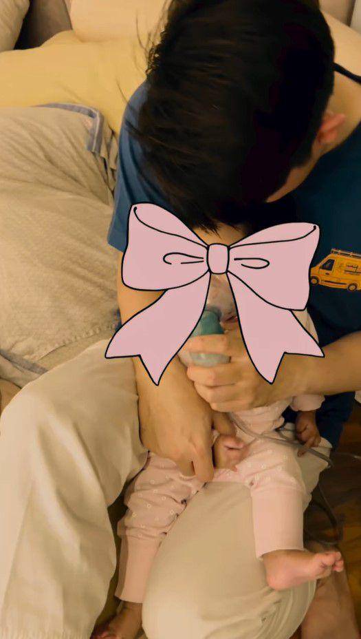 Zaskia Sungkar momong baby Humaira (Instagram.com/zaskiasungkar15)