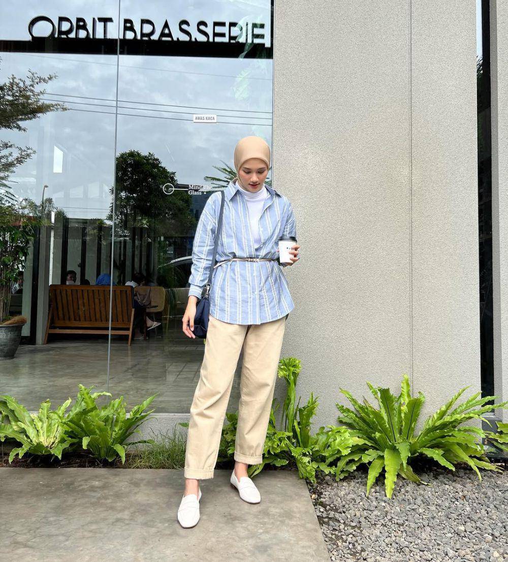 OOTD hijab kekinian ala Rania Sukandari (instagram.com/raniaskdr_)