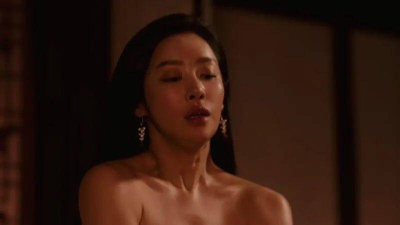 cuplikan drama The Queen Who Crowns (dok. tvN/The Queen Who Crowns)
