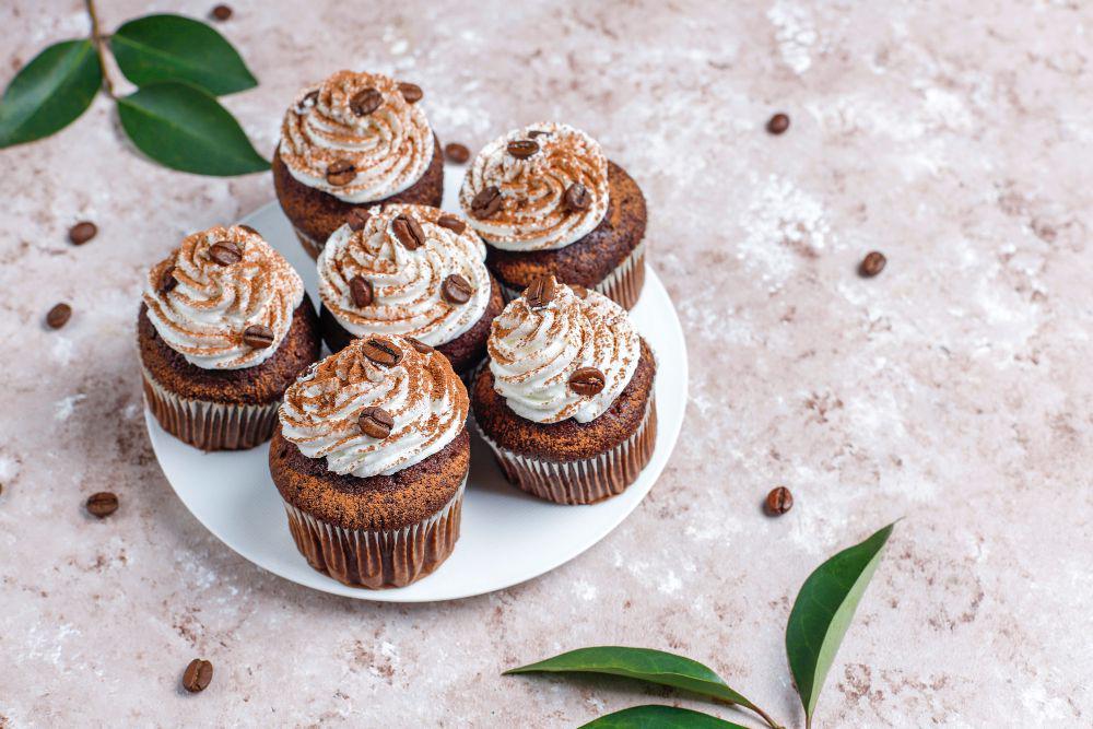 9 Ide Topping Cupcake Cokelat, Enak dan Tampilannya Makin Menarik!