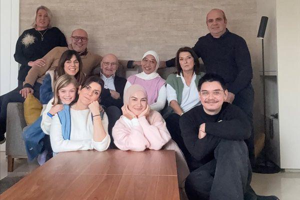 7 Potret Irish Bella Kumpul Bareng Keluarganya di Belgia
