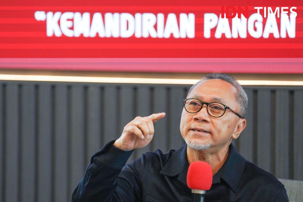 Serahkan Bantuan Alat Pendingin Susu di Boyolali, Zulhas: Maaf Agak Lama Nabungnya
