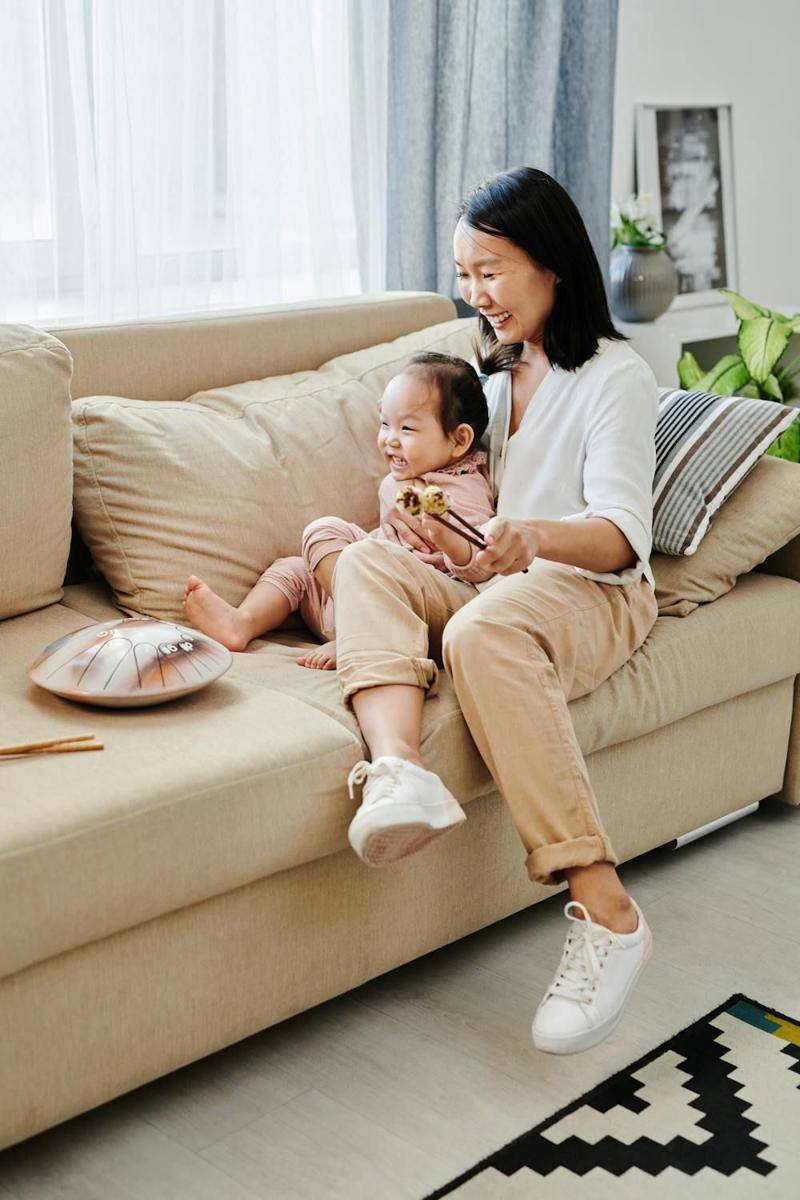 Ilustrasi orang tua dan anak (pexels.com/ShotPot)