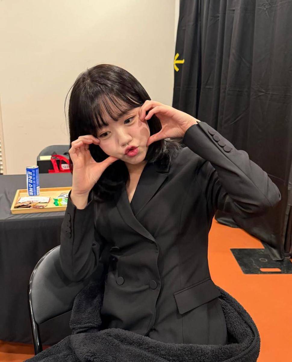 Ji Ye Eun (instagram.com/y_eunniii)