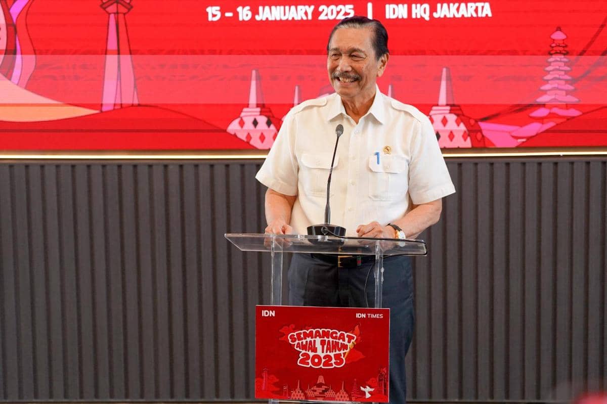 Ketua Dewan Ekonomi Nasional (DEN) Luhut Binsar Pandjaitan saat memberikan sambutan pada acara Semangat Awal Tahun 2025 IDN Times, Rabu (15/1). (Dok. IDN)