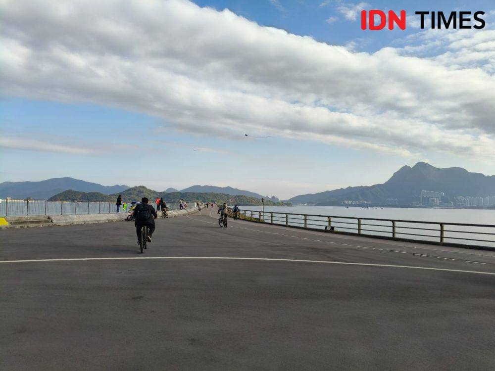 Pemandangan di Plover Cove Reservoir, Hong Kong. (IDN Times/Dheri Agriesta).
