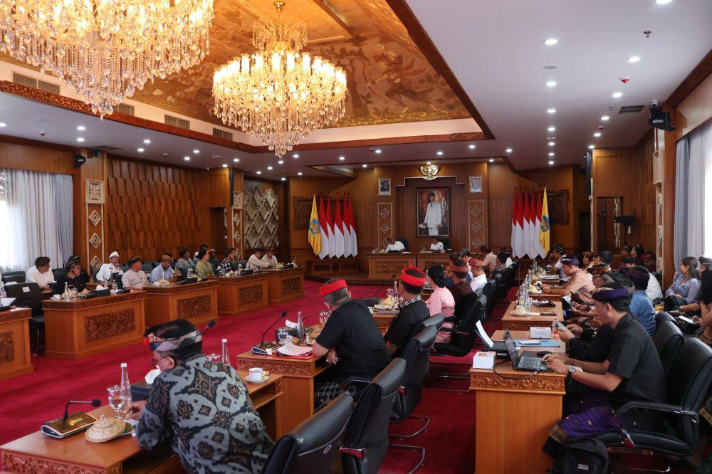 Pemprov Bali Ambil Langkah Kepemilikan Rumah Bagi WBR