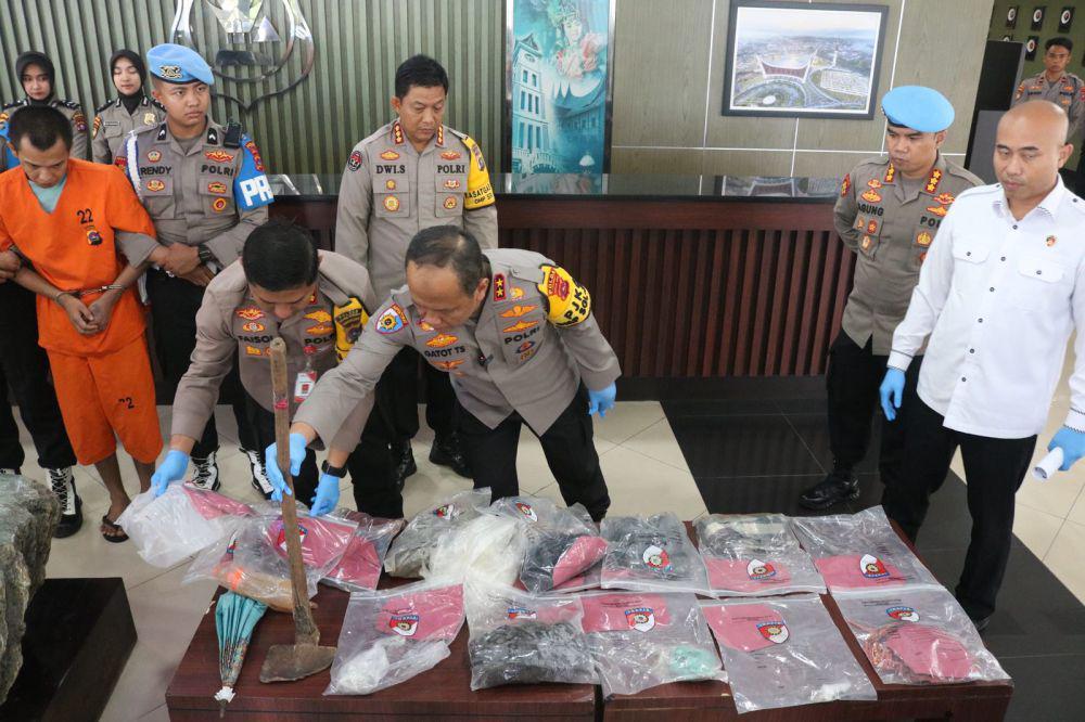 Tersangka Pembunuh Nia Kurnia Sari Diserahkan ke Kejaksaan