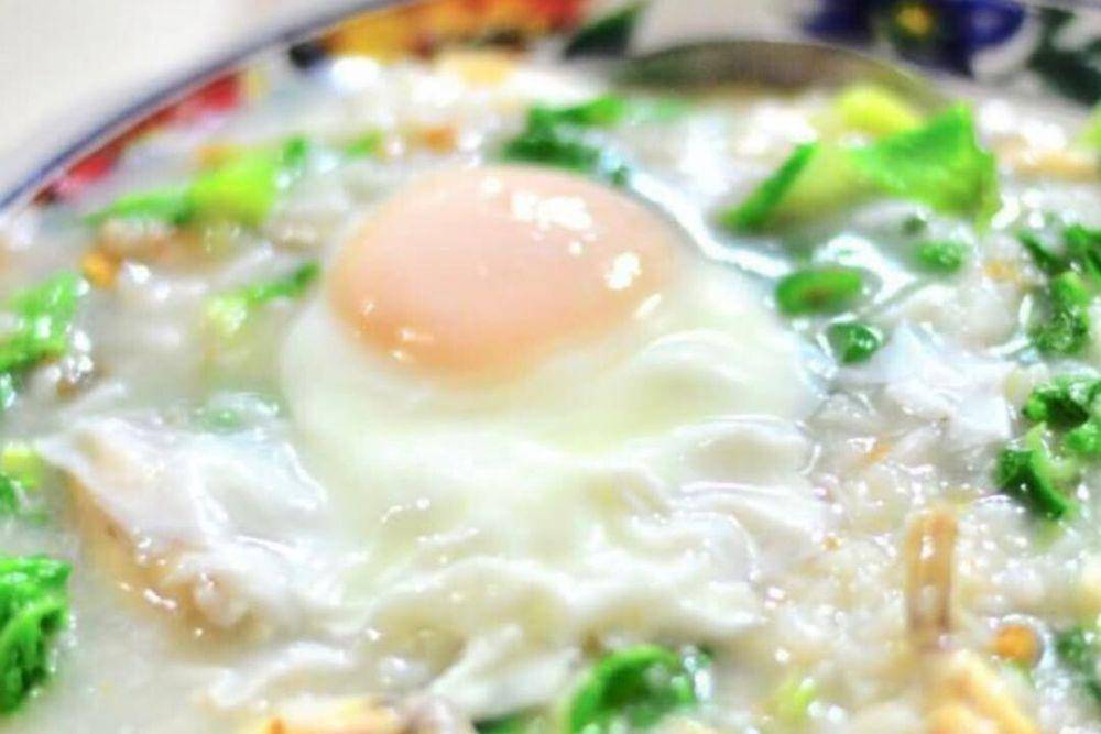 Potret menu bubur di Bubur Singkawang Ajun (instagram.com/bubursingkawang_ajun)