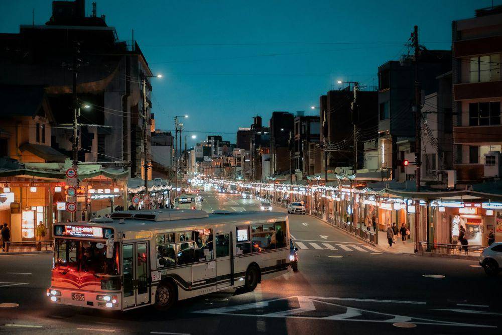 Distrik Gion, Kyoto (unsplash.com/bryanbeley)