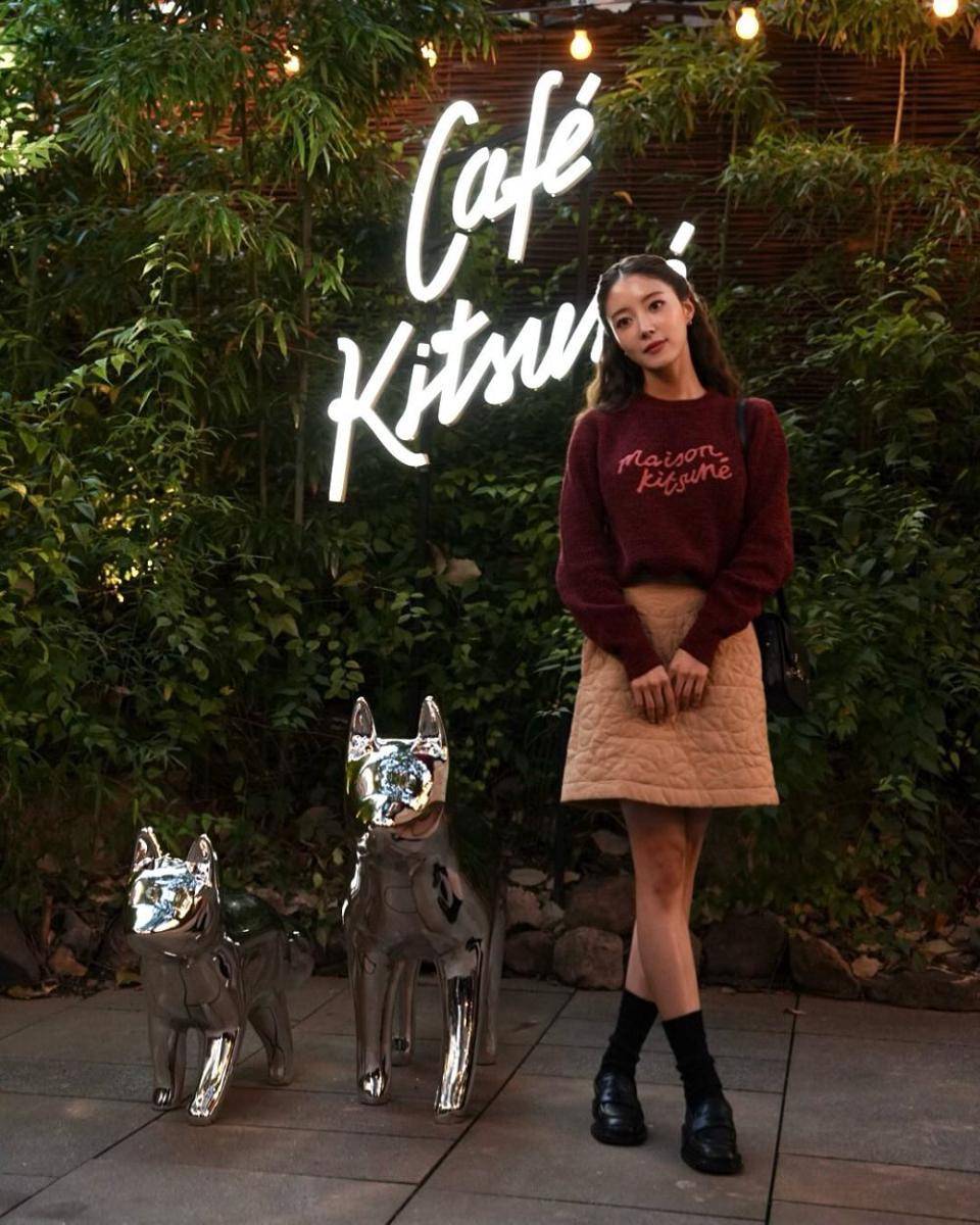 Lee Se Young (instagram.com/seyoung_10)