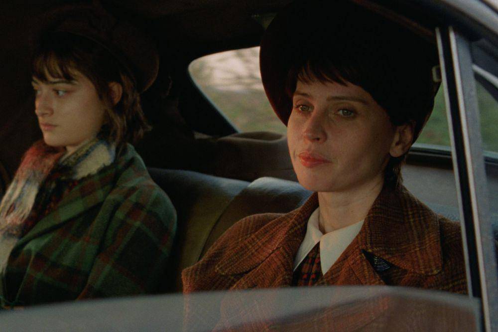 Felicity Jones dalam film The Brutalist. (dok. A24/The Brutalist)