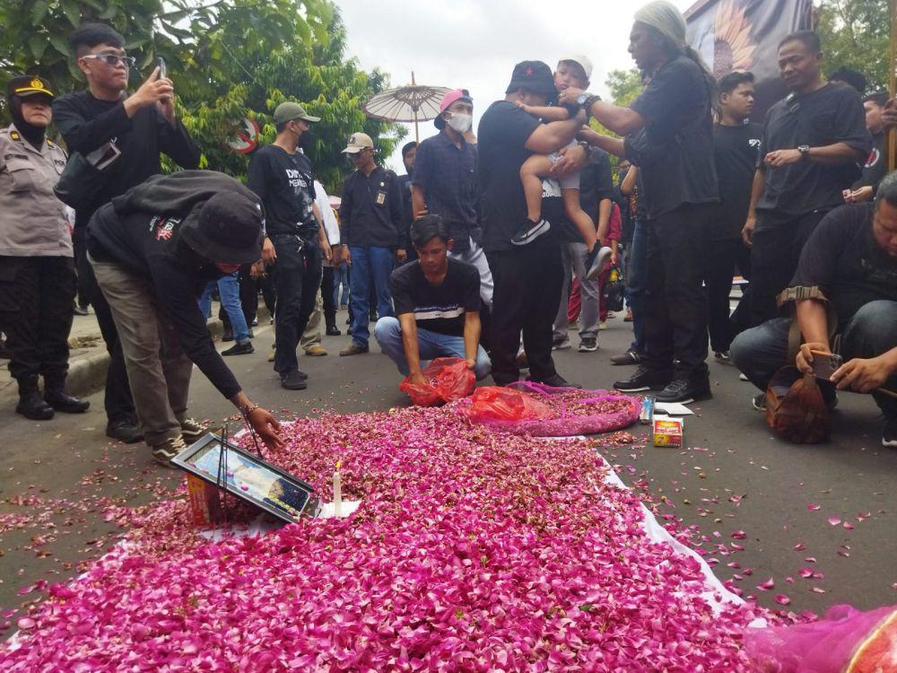 Kasus Malapraktik Dokter Gigi Ngawi SP3, Suami Korban Wadul DPRD