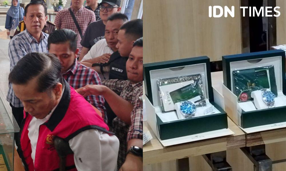Penyidik Sita Jam Tangan Mewah dari Rumah Kadisnaker Sumsel