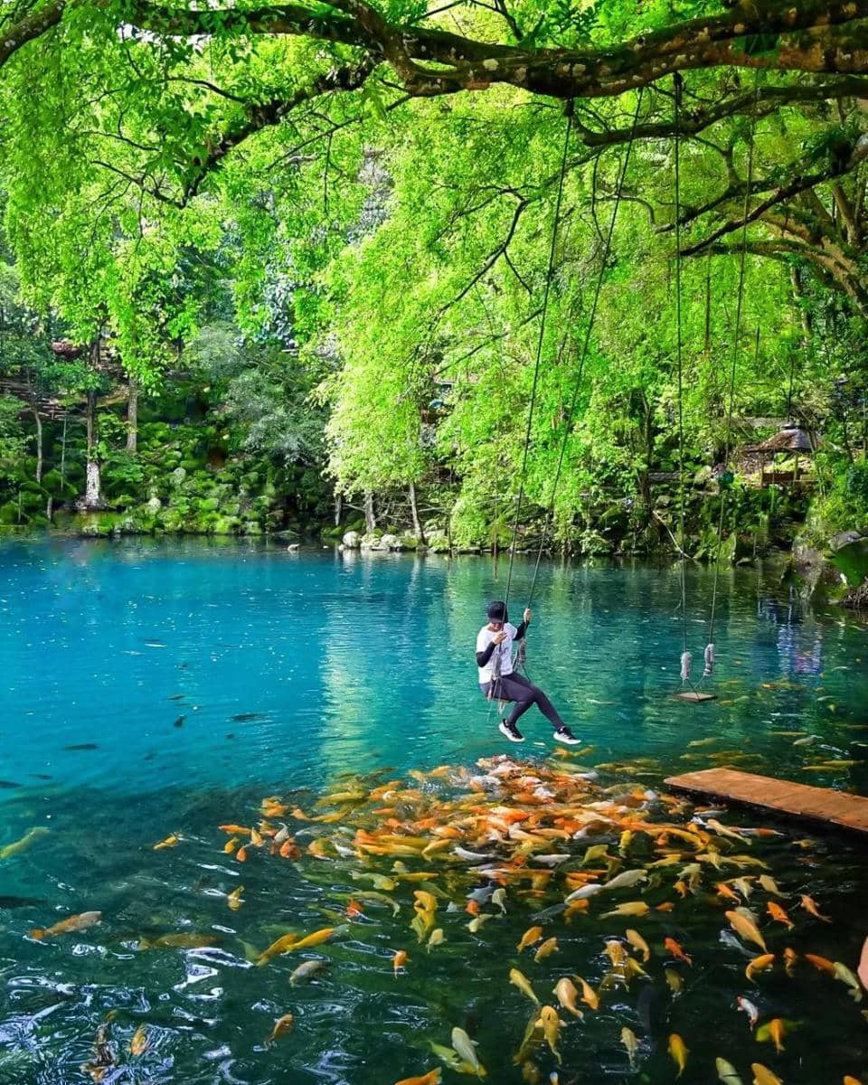 Telaga Biru Cicerem (instagram.com/telagabiruciceremofficial)