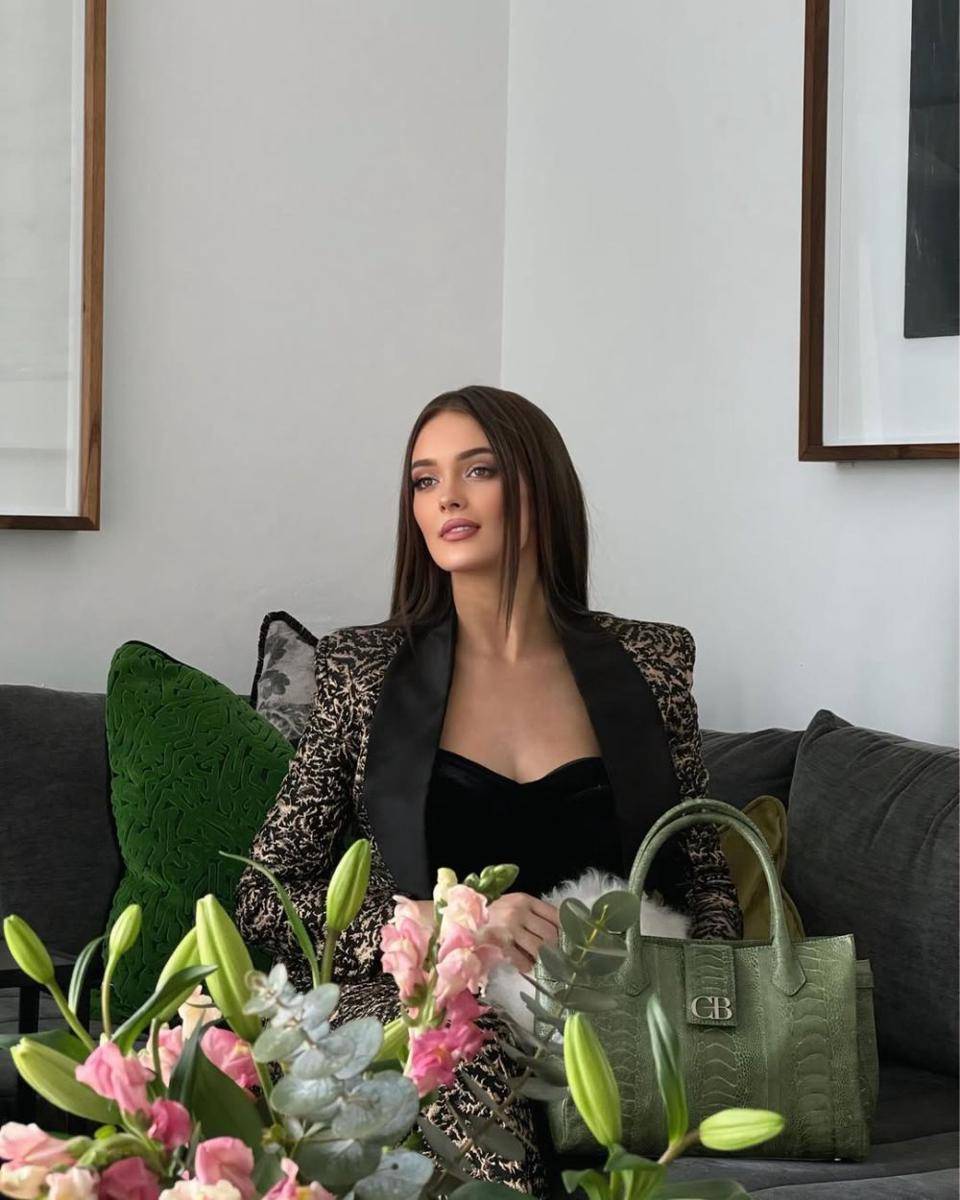 Potret Miss World Afrika Selatan 2025, Zoalise van Rensburg (instagram.com/zoalizevr)