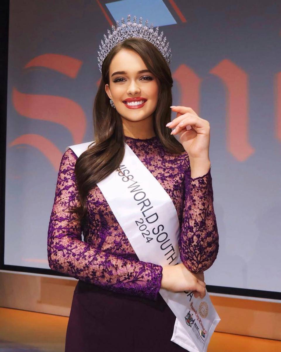 Potret Miss World Afrika Selatan 2025, Zoalise van Rensburg (instagram.com/zoalizevr)