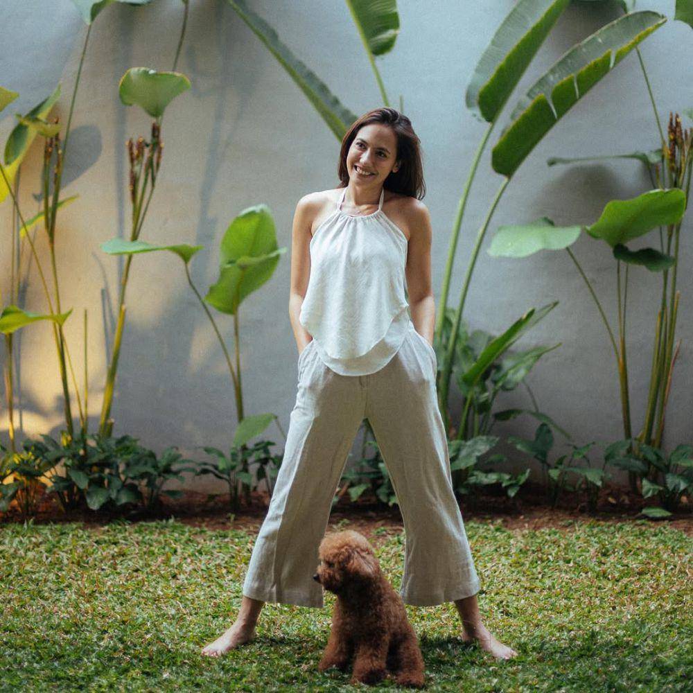 inspirasi lazy outfit style ala Pevita Pearce (instagram.com/pevpearce)