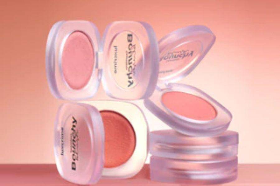 Luxcrime Seamless Bouncy Blush (dok. Luxcrime)