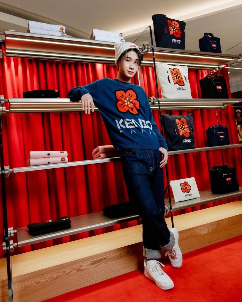 Thai BUS (instagram.com/thai.busofficial)