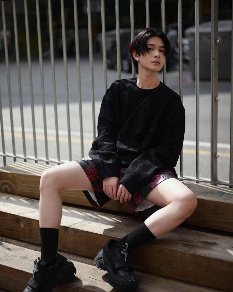 Thai BUS (instagram.com/thai.busofficial)