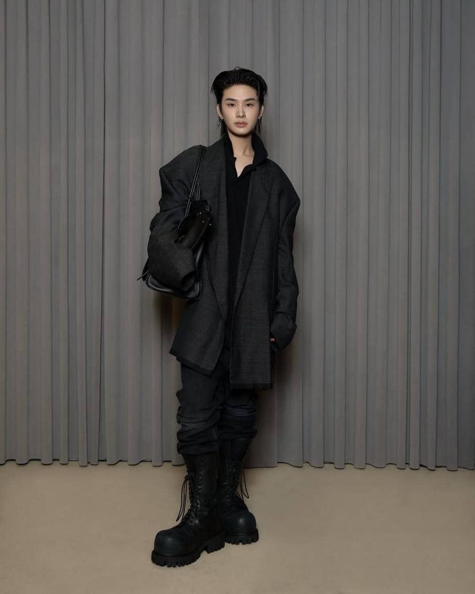 Thai BUS (instagram.com/thai.busofficial)