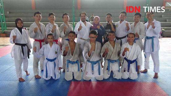 Wawang sebut mengembangkan prestasi karate khususnya di Banyumas melibatkan berbagai aspek.(IDN Times/Cokie Sutrisno)