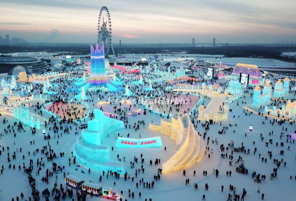 Harbin Ice Festival (https://www.icefestivalharbin.com)