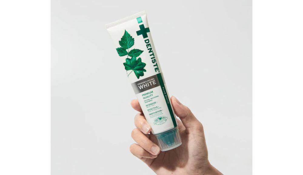 Dentiste - Premium and Natural White Toothpaste (instagram.com/dentiste.id)