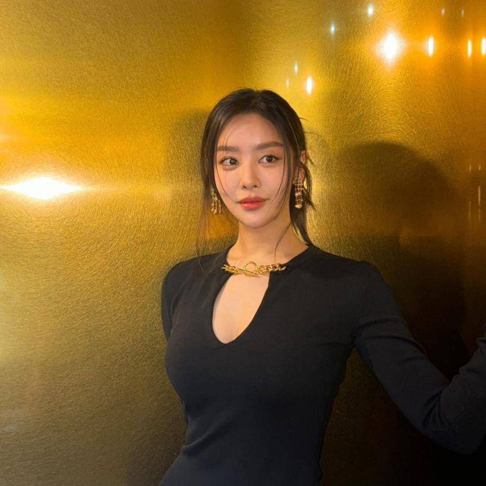 inspirasi makeup Cha Joo Young (instagram.com/jooyoungthej)