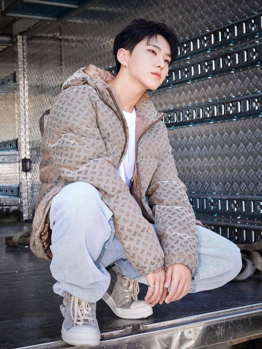potret Hoshi SEVENTEEN (instagram.com/ho5hi_kwon)