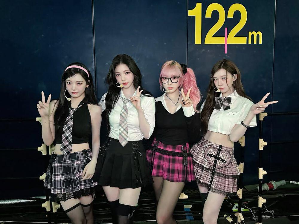 7 Gaya Y2K Terpopuler dari SMTOWN LIVE 2025, Bisa Kamu Tiru!