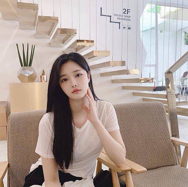Lee Si An (instagram.com/siannnnn_s)