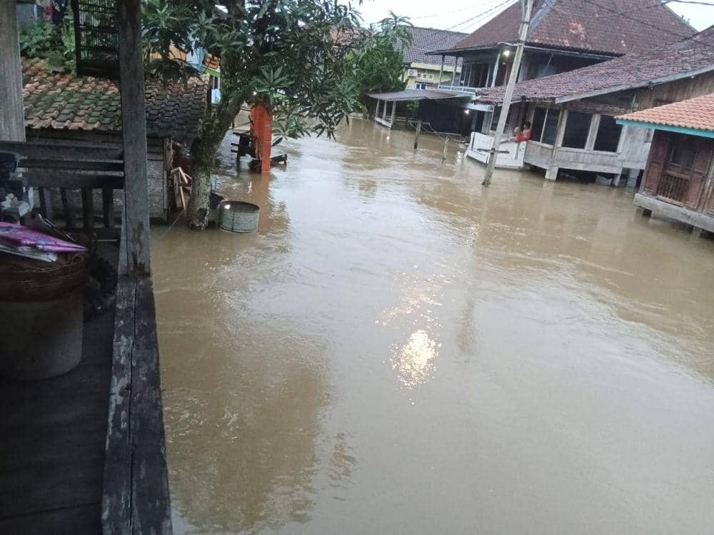 Sungai Sake meluap, ratusan rumah di Kertajaya Muba terendam banjir. (Dok. BPBD Muba)