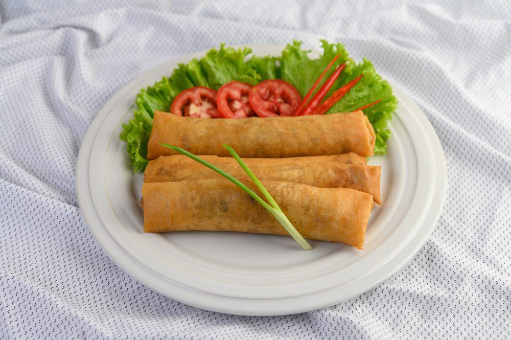 5 Kuliner Mancanegara yang Mirip Lumpia, Lezat dan Unik!