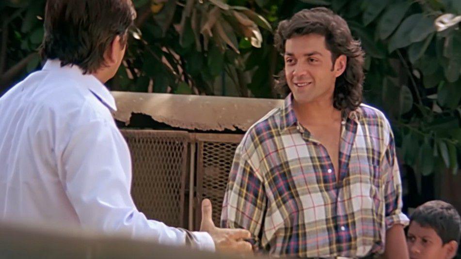 5 Rekomendasi Film Jadul Bobby Deol, Barsaat hingga Humraaz