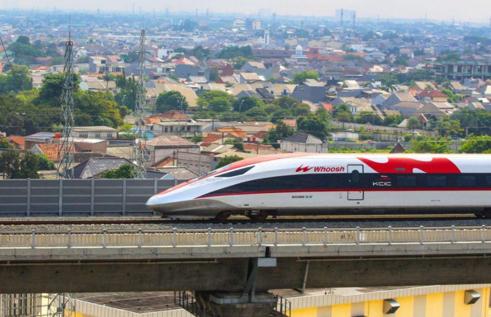 KCIC Operasikan 62 Perjalanan Whoosh Sehari Mulai 1 Februari 2025