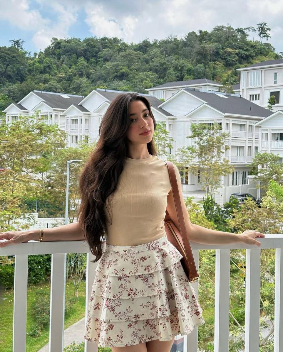 OOTD Ameera Khan (instagram.com/littlemisskhan)