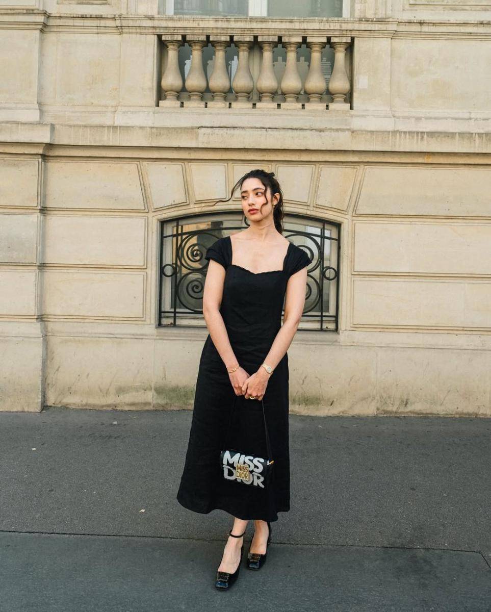 OOTD Ameera Khan (instagram.com/littlemisskhan)