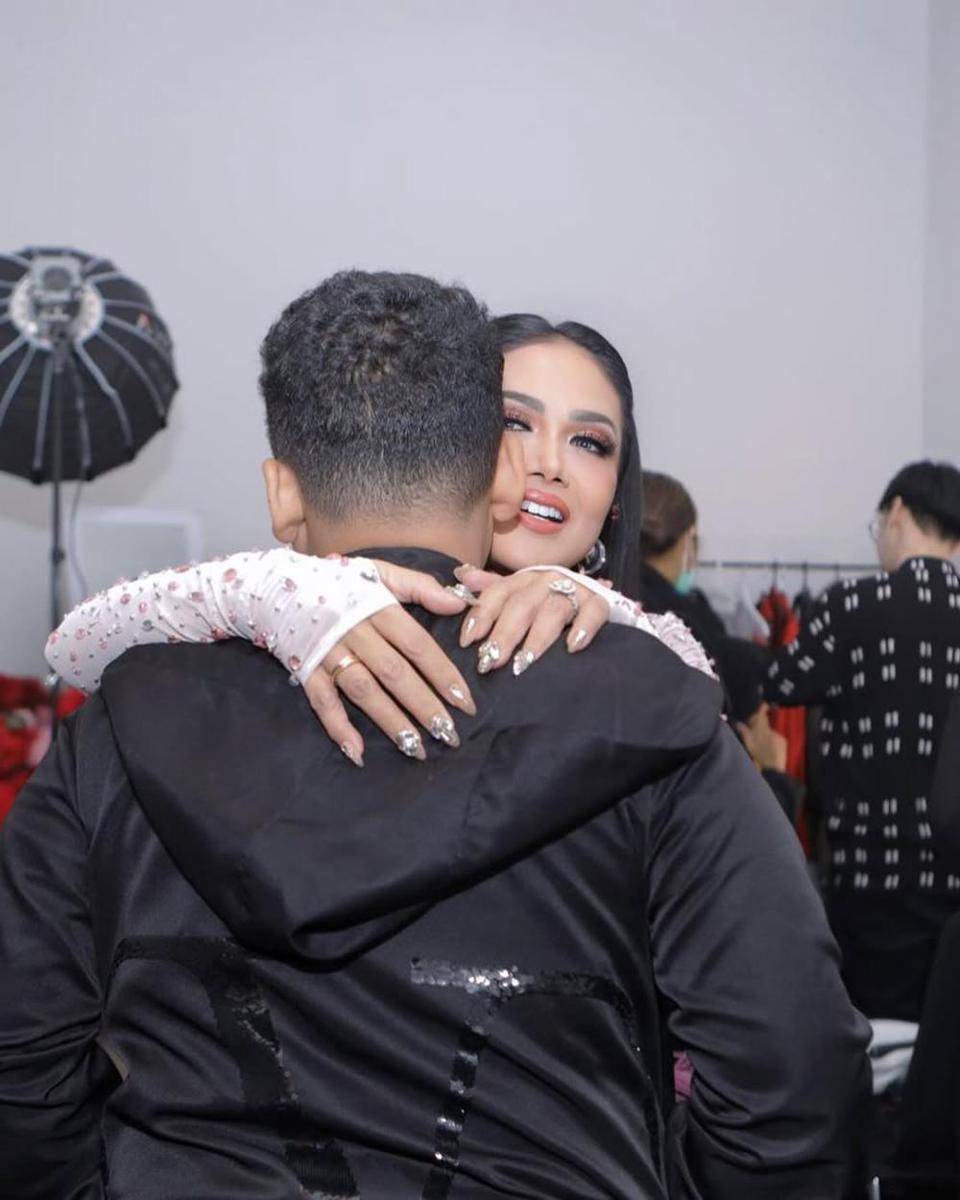 potret keluarga Kris Dayanti (instagram.com/krisdayantilemos)