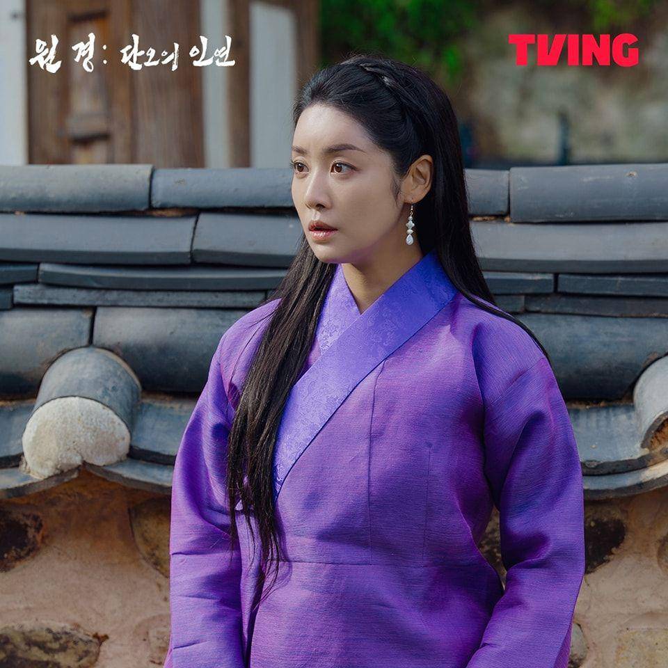Still cut drama Korea The Queen Who Crowns: Before Sunrise (Instagram.com/tving.official)