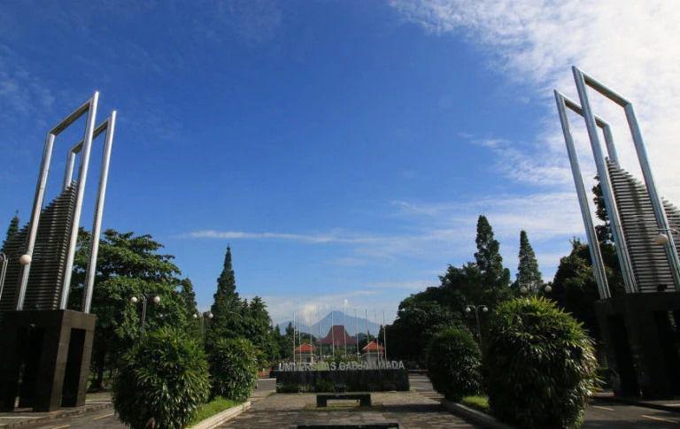 UGM Buka Pendaftaran Program IUP, Ini Prodi dan Syaratnya