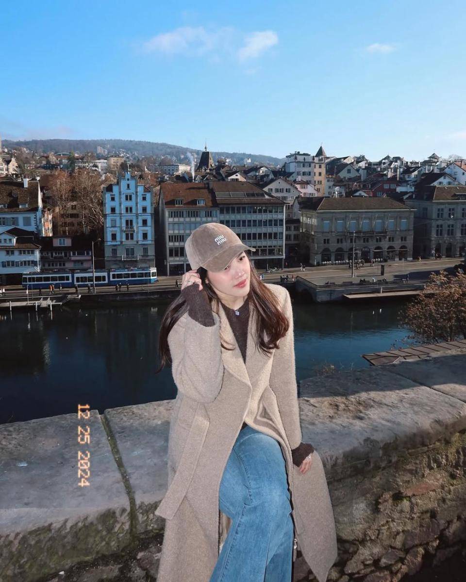 ide outfit liburan ala Shasa Zhania (instagram.com/shazhaniaa)