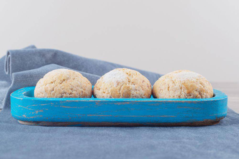 cloud bread (freepik.com/azerbaijan_stockers)