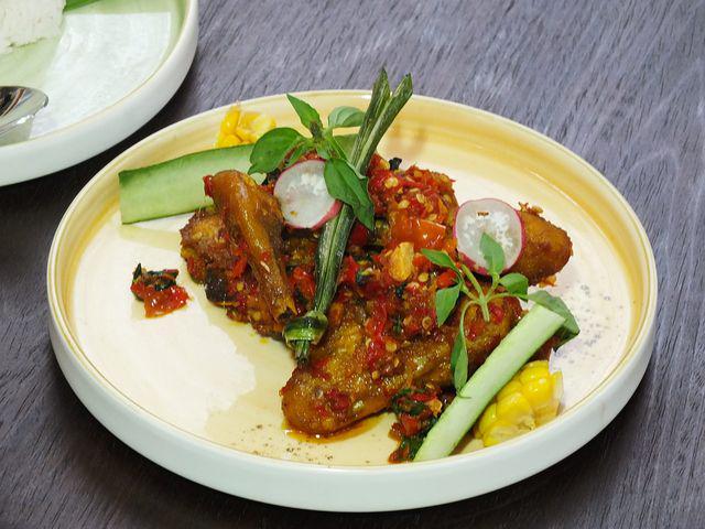 Resep Ayam Ungkep Pedas ala Rumahan, Begini Caranya!