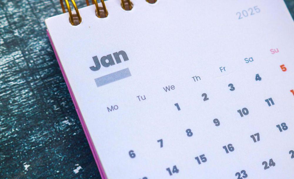Kenapa Bulan Januari Terasa Lebih Lama?