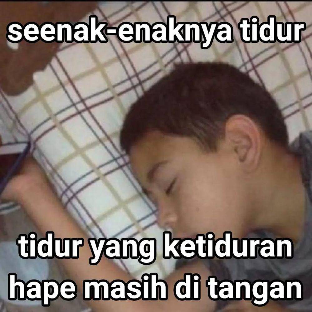 Meme tidur (instagram.com/mangucupdate)